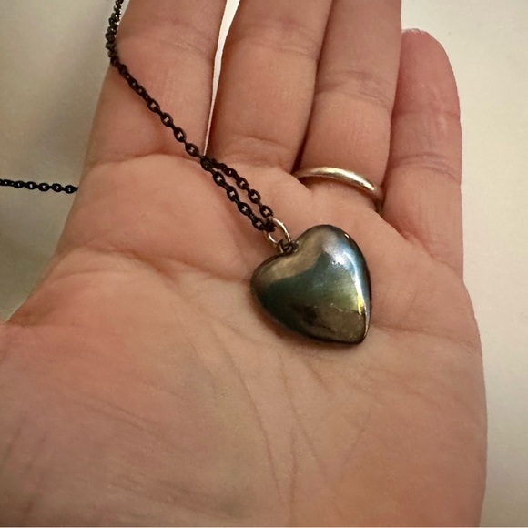 Gorgeous Pave Crystal Heart Gunmetal Pendant on Black Necklace - Picture 4 of 8